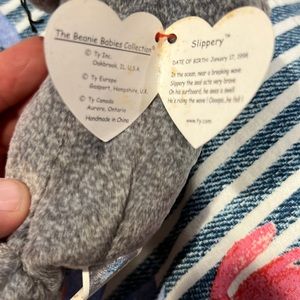 Bennie baby slippery